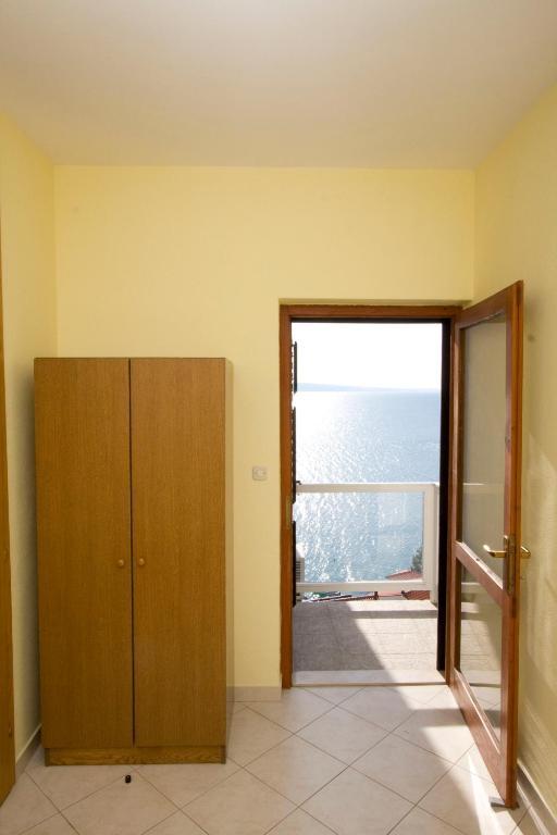 Ella Apartments Омиш Номер фото