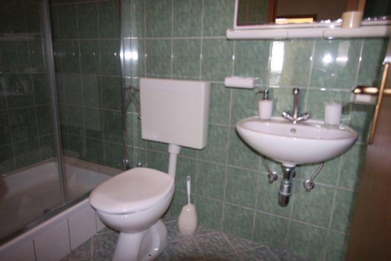 Ella Apartments Омиш Экстерьер фото