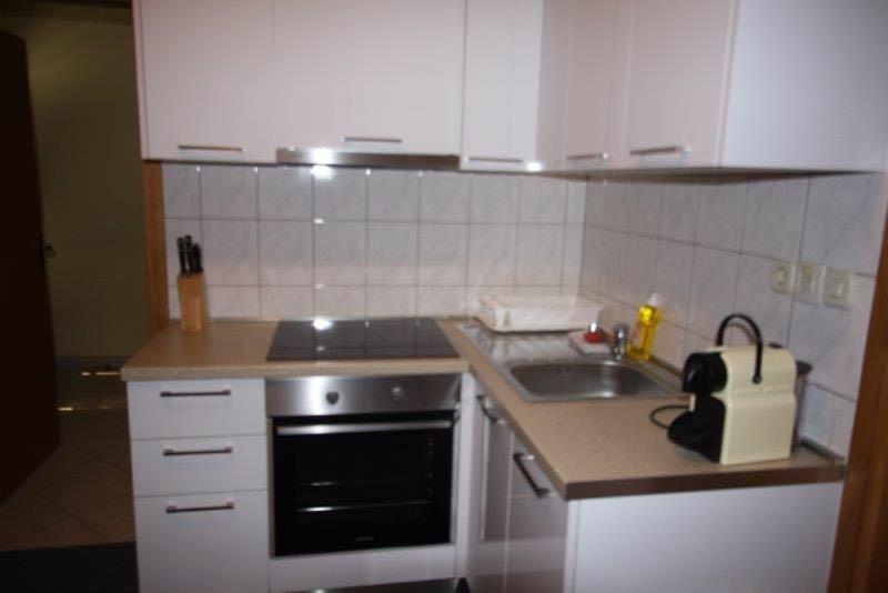 Ella Apartments Омиш Экстерьер фото